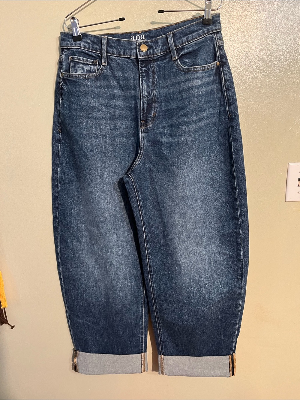 ANA High-Rise Ballroom Women's Jeans in Dark Blue Size 8